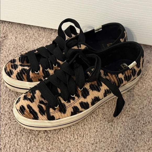Keds x Kate Spade Leopard Print Sneakers with Black Accents - Picture 5 of 7